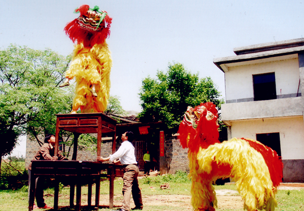 丰城岳家狮.jpg