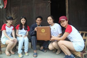 t012ceb30a8353ebd25.jpg
