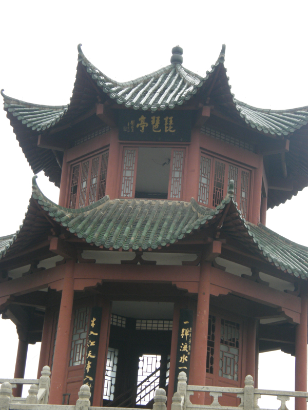 2013102560322785.jpg