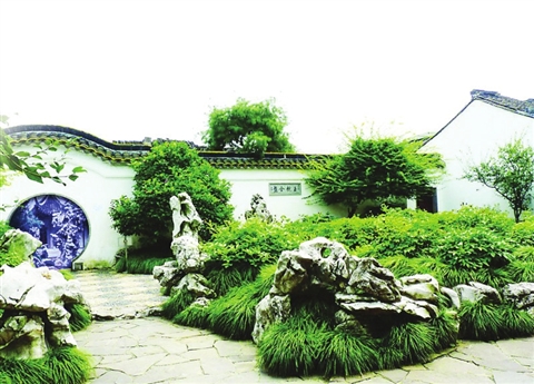 韩良源假山.jpg