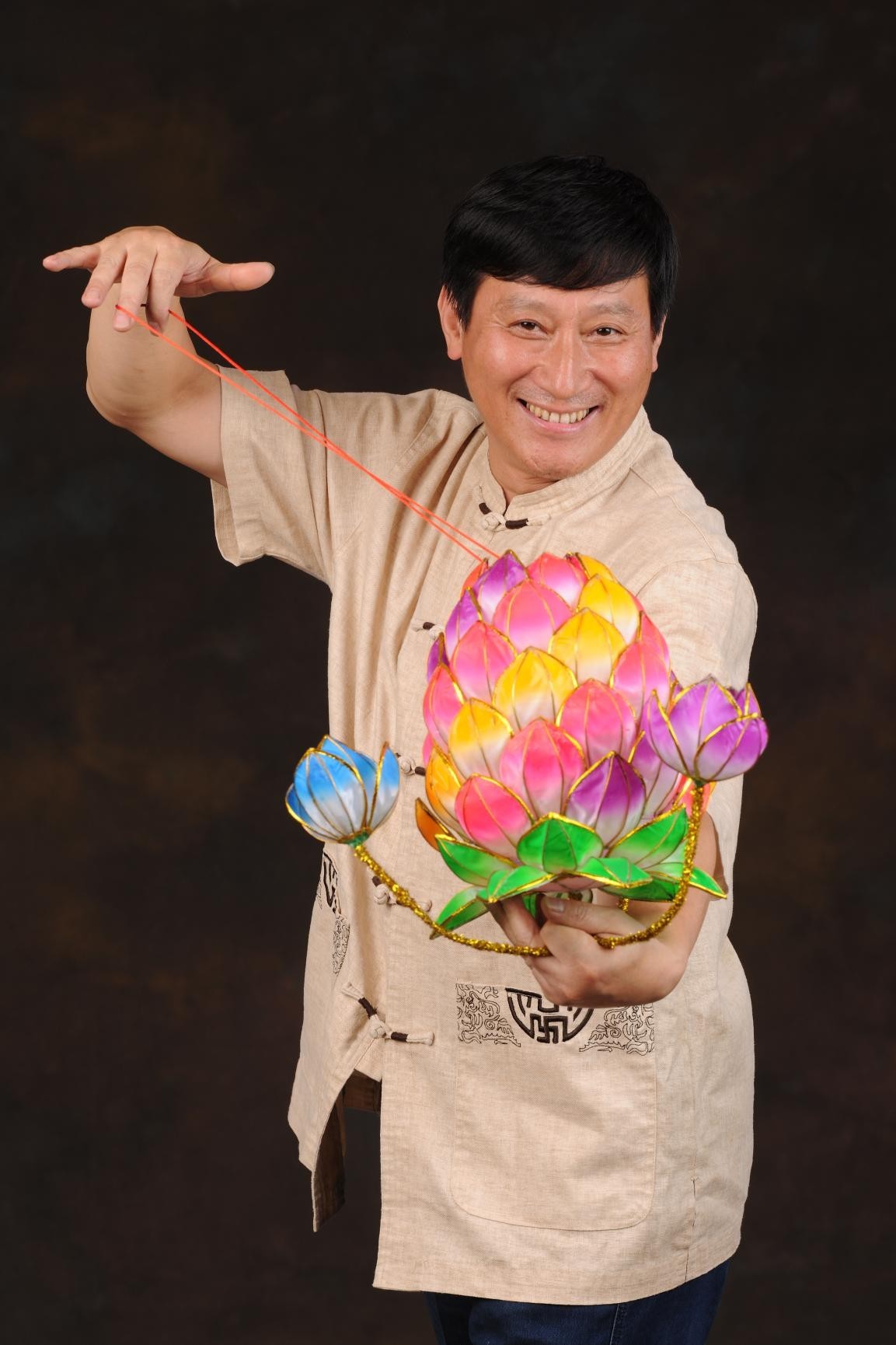 顾业亮.png