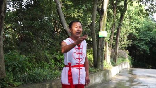 余述凡.jpg