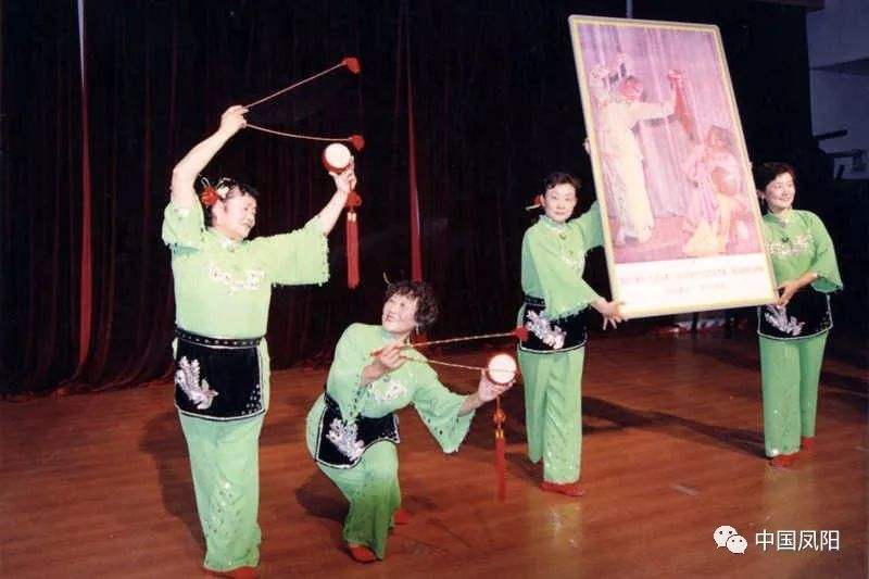 欧家玲.jpg