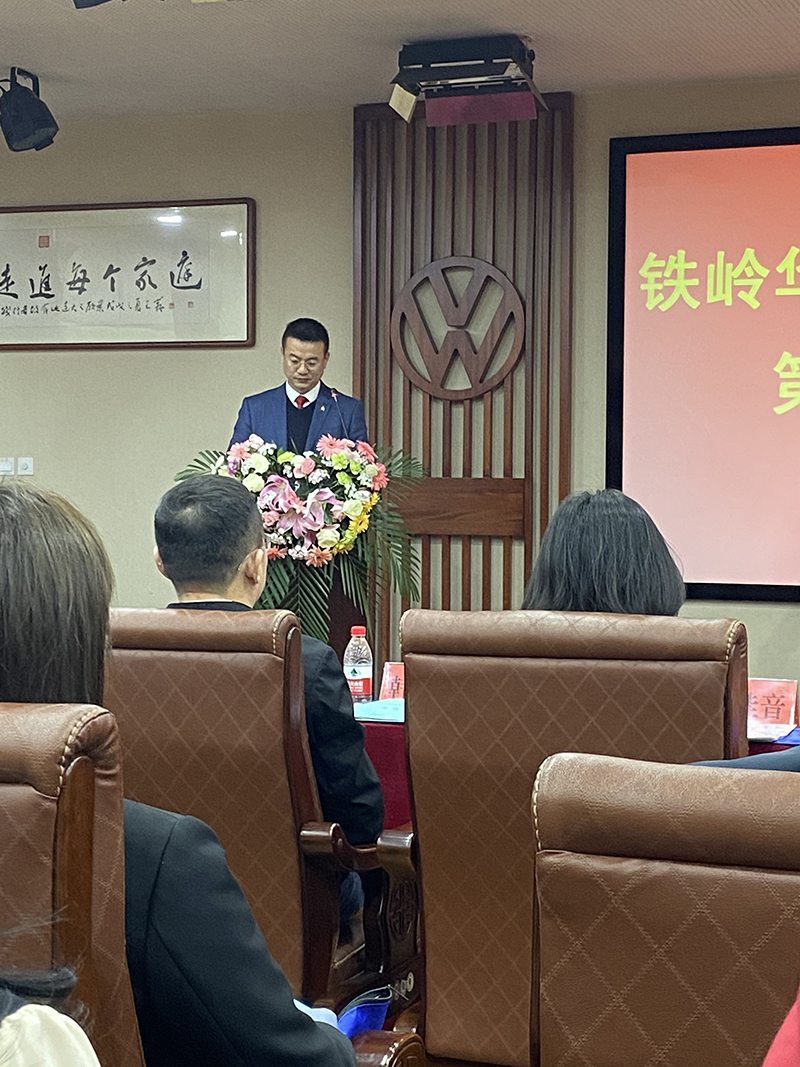 市侨联副主席高山.jpg
