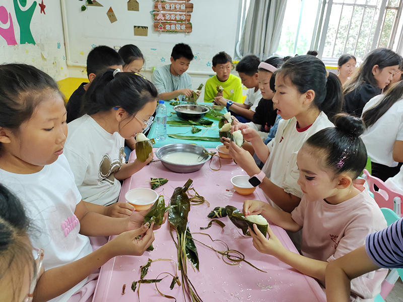 外研学校端午 (14).jpg
