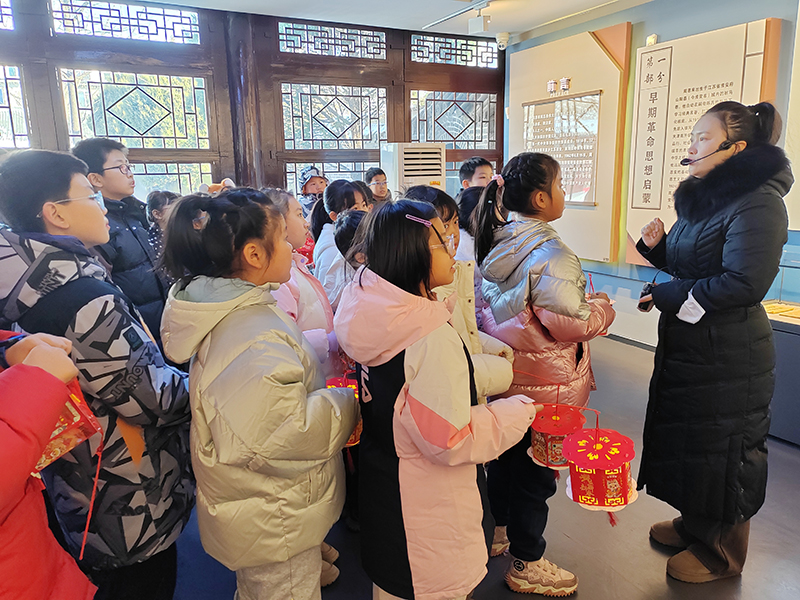 银冈书院 参观 (1).jpg