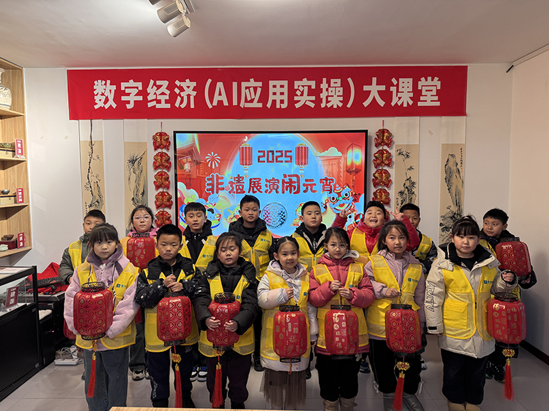 铁西 做灯笼 (2).jpg