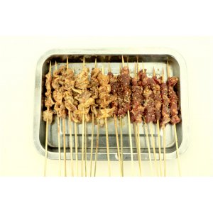 烤肉筋  烤牛肥瘦  一串 铁岭桂圆火锅 传统技艺 美食